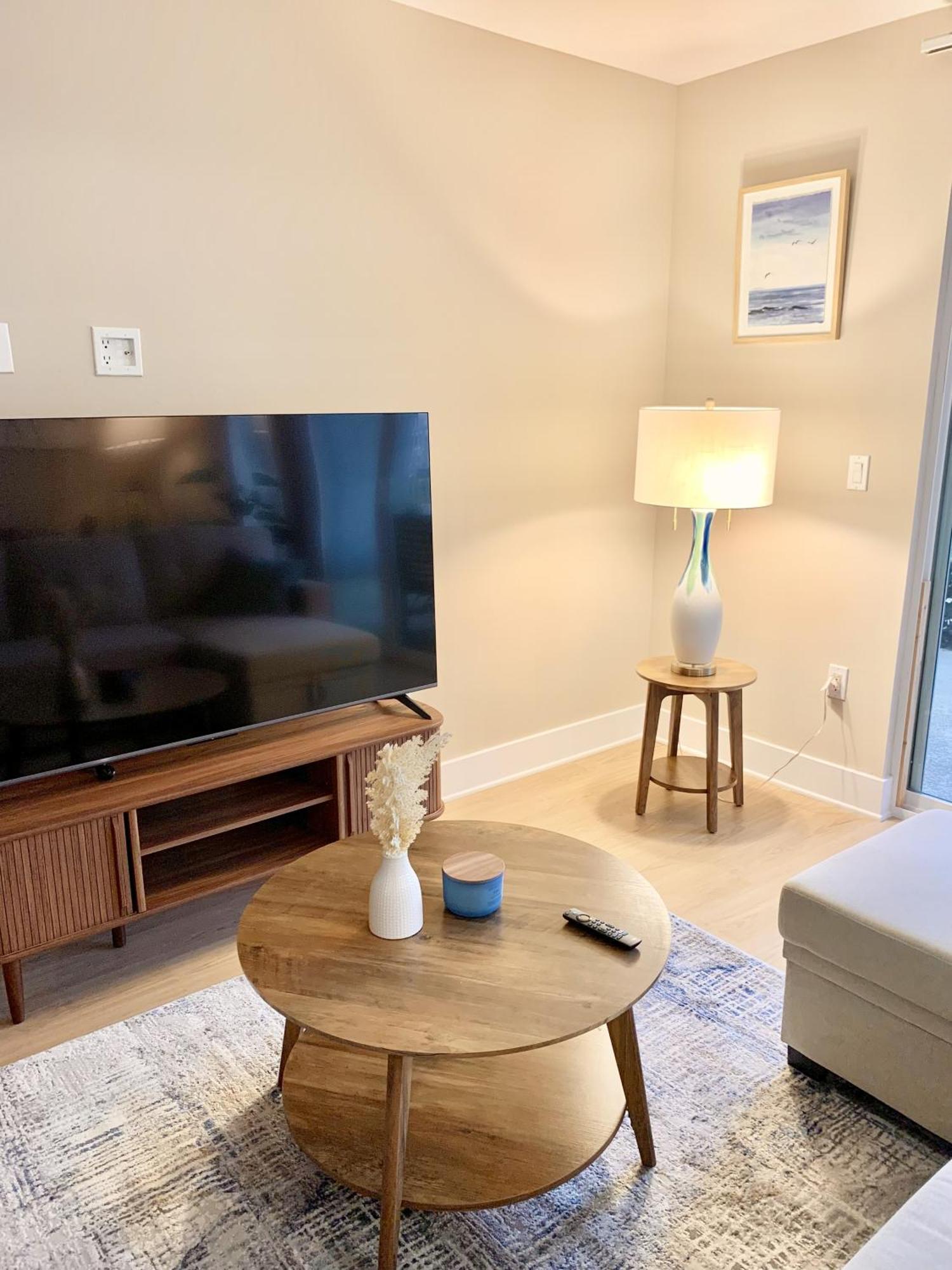 Cozy Oceanfront Pool View In Marina Del Rey Apartment Los Angeles